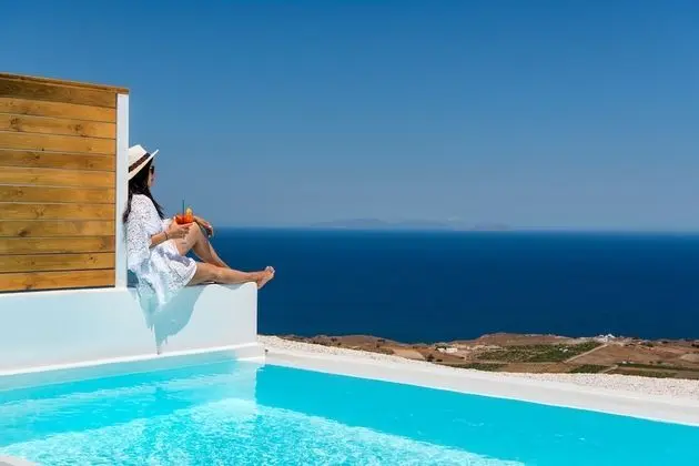 Deluxe Sea View Suite with Private Pool