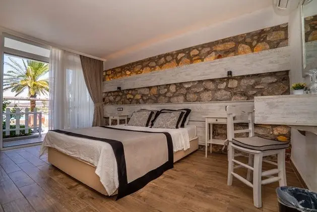 Deluxe Deniz Manzaralı,Teraslı Oda