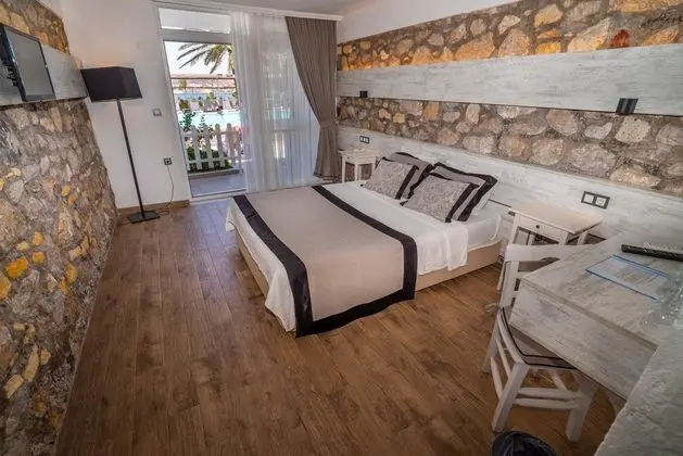 Deluxe Deniz Manzaralı,Teraslı Oda