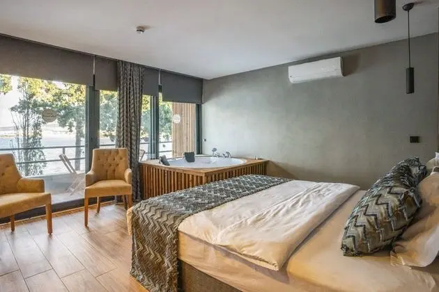 Deluxe Suit,Deniz Manzaralı,Jakuzili