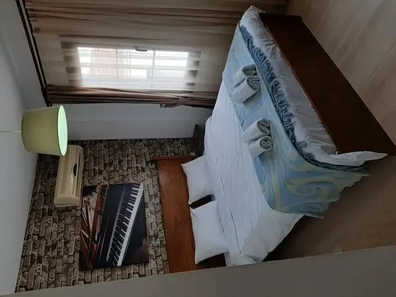 Çift Kişilik, Şehir Manzaralı