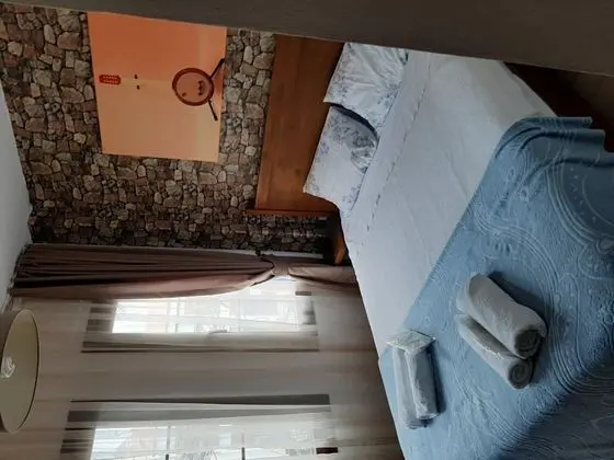 Çift Kişilik, Şehir Manzaralı