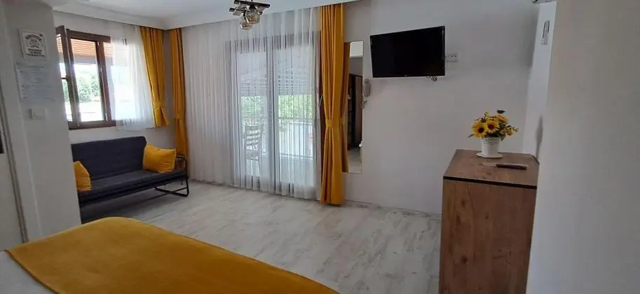 Üç Kişilik Oda, Bahçe Manzaralı, Aileye Özel