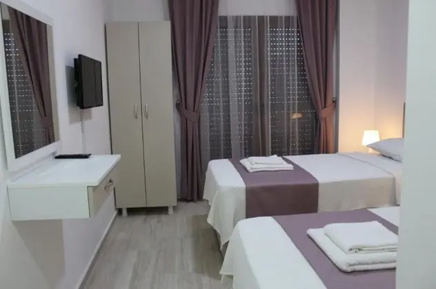 Standart Oda, Şehir Manzaralı