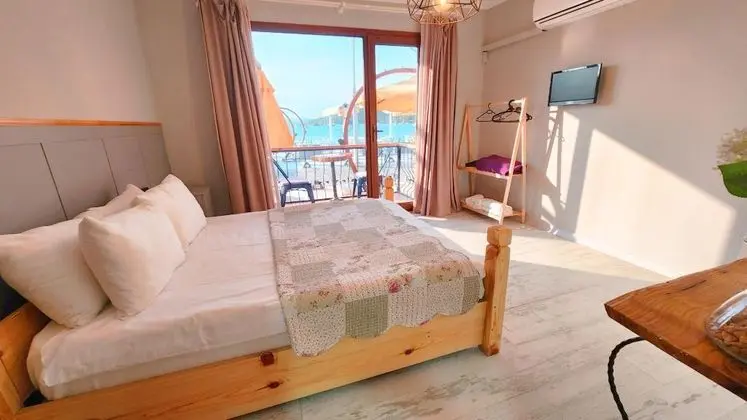 Deluxe Oda, Deniz ve Dağ Manzaralı, Bahçe Katı