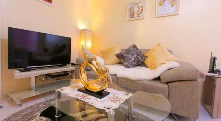 Aile Odası Three Bedrooms