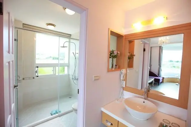 Romantic Tek Büyük Yataklı Oda, 1 Çift Kişilik Yatak, Bahçe Manzaralı