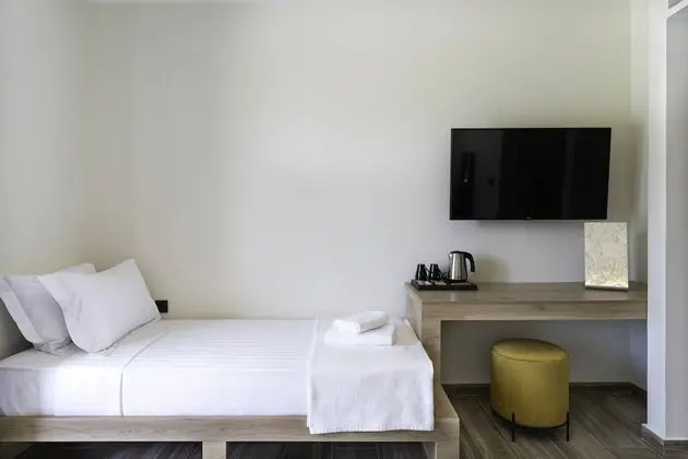 Deluxe Üç Kişilik Oda