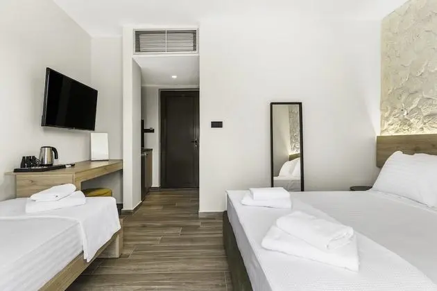 Deluxe Üç Kişilik Oda