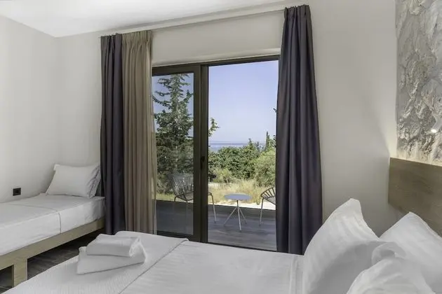 Deluxe Üç Kişilik Oda
