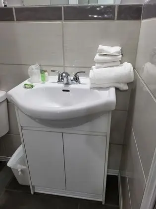 Business Tek Büyük Yataklı Oda