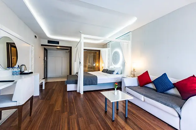 Deluxe Suite Deniz Manzaralı