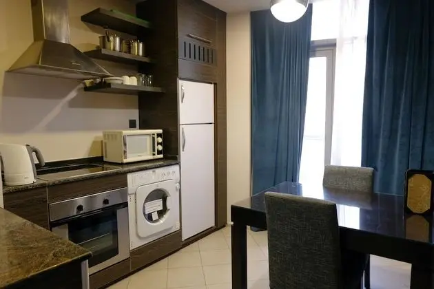 1 Bedroom Apartment Marina View