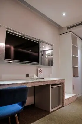 Stüdyo (Hi-tech)