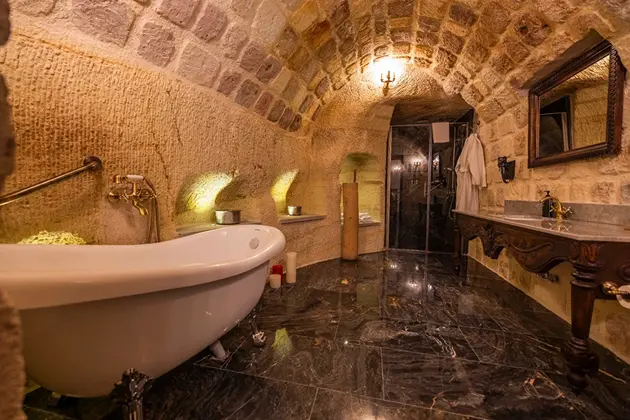 Deluxe Cave Suite, 1 Double Bed, Bathtub