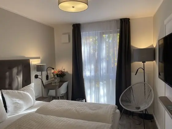 Standard Tek Büyük Yataklı Oda