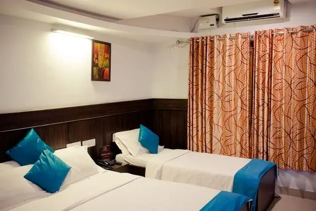 Deluxe Üç Kişilik Oda, Birden Çok Yatak