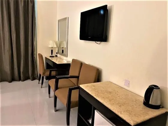 Dört Kişilik Oda, Havuz Kullanımı (with Free Parking)