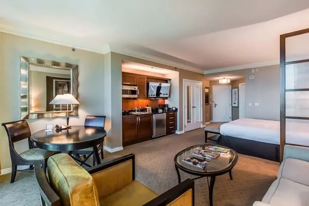 Deluxe Stüdyo Süit, Şehir Manzaralı
