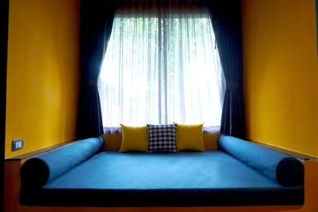Deluxe King Garden View