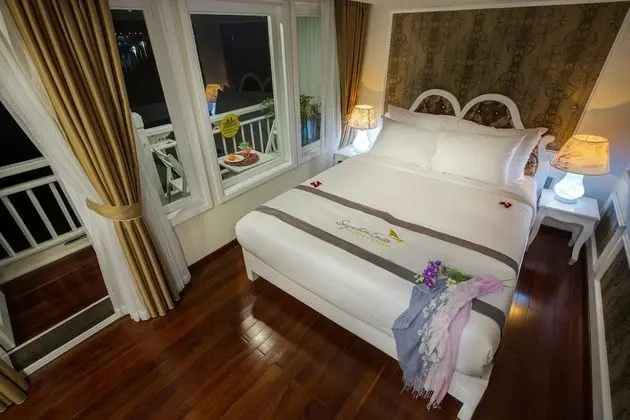 Senior Tek Büyük Yataklı Oda, 1 Büyük (Queen) Boy Yatak, Balkon, Okyanus Manzaralı