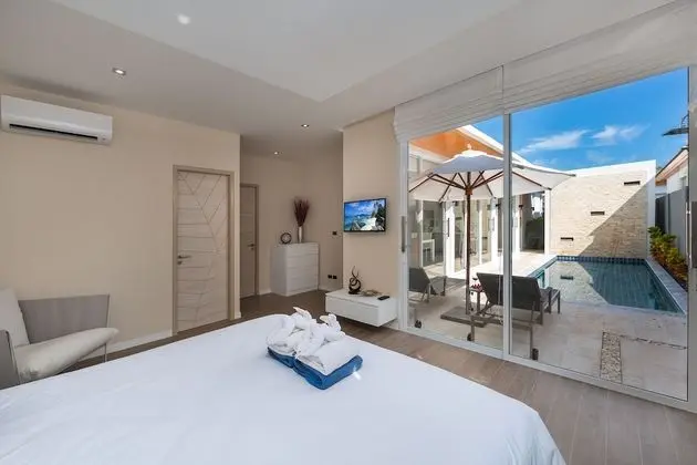 Deluxe Villa