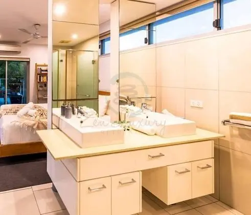 Executive Apart Daire