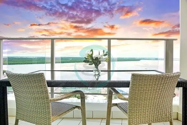 Signature Çatı Katı Süiti (Penthouse)