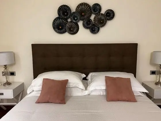Üç Kişilik Oda