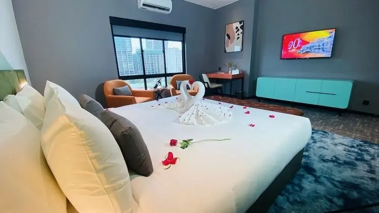Deluxe Tek Büyük Yataklı Oda
