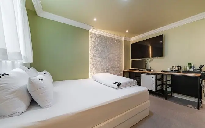 Oda (Premium Room (Netflix + Smart TV 55 i)