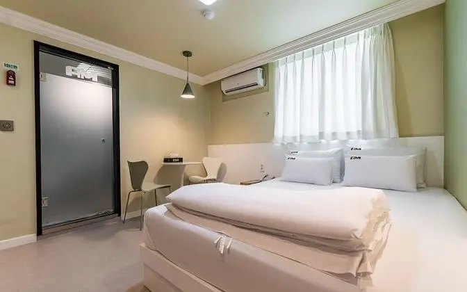 Oda (Premium Room (Netflix + Smart TV 55 i)