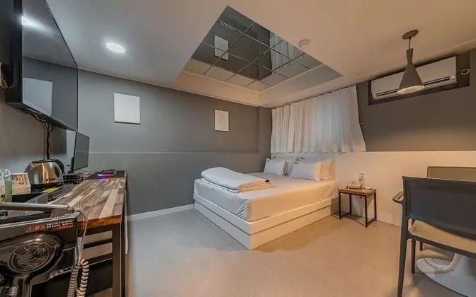 Oda (Premium Room (Netflix + Smart TV 55 i)
