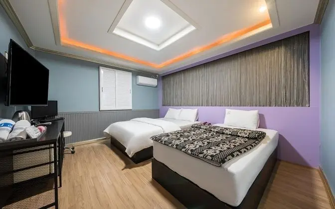 Oda (Twin Room)