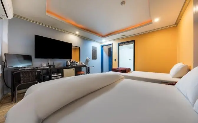 Oda (Twin Room)