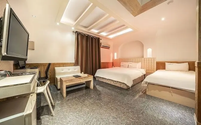 Oda (Twin Room)