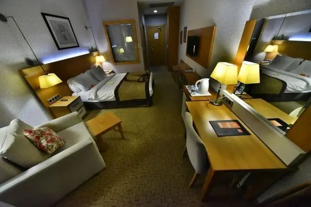 Standart Oda, Şehir Manzaralı