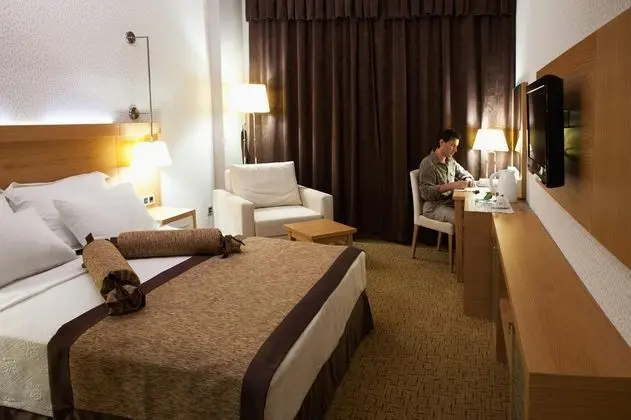 Standart Oda, Şehir Manzaralı