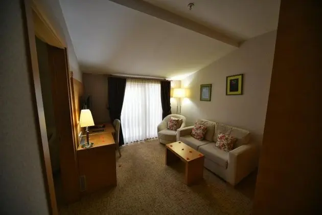 Suite, Şehir Manzaralı