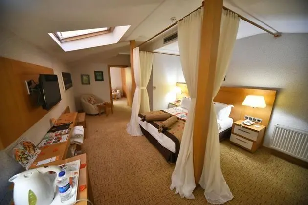 Suite, Şehir Manzaralı