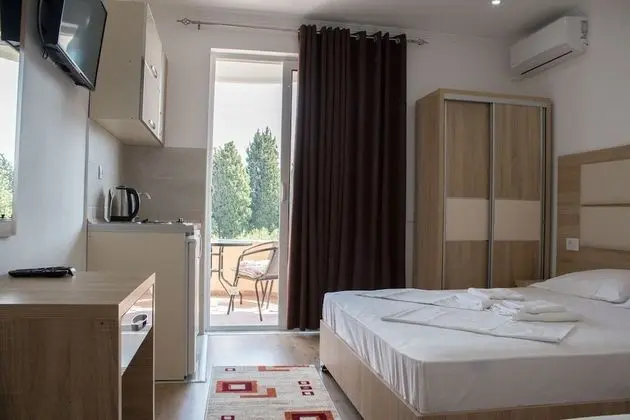 Superior Stüdyo, Balkon