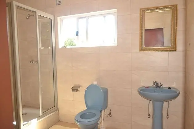 Tek Büyük Yataklı Oda, 1 En Büyük (King) Boy Yatak