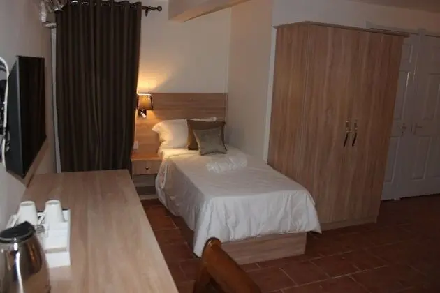 Deluxe Üç Kişilik Oda