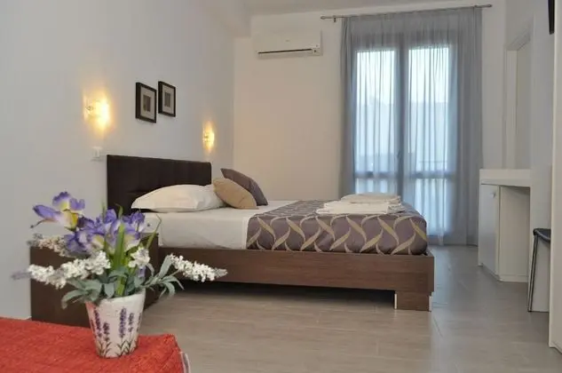 Deluxe Oda, 1 Büyük (Queen) Boy Yatak