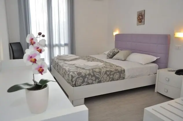 Deluxe Oda, 1 Büyük (Queen) Boy Yatak