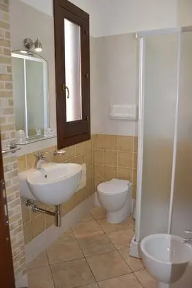 Deluxe Oda, 1 Büyük (Queen) Boy Yatak