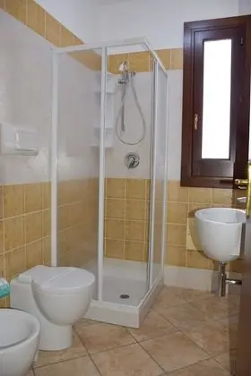 Deluxe Oda, 1 Büyük (Queen) Boy Yatak