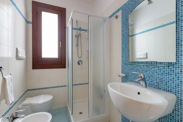 Deluxe Üç Kişilik Oda, 1 Yatak Odası