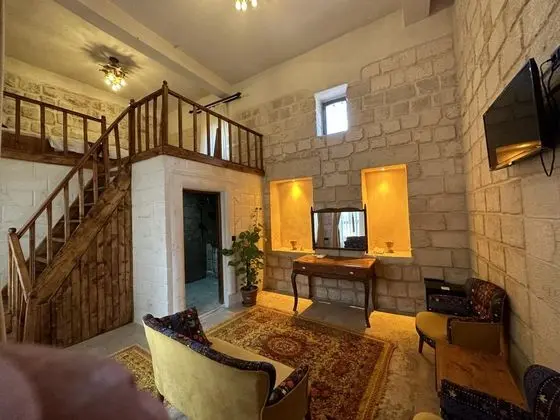 Dara,Avlu Manzaralı,Klimalı