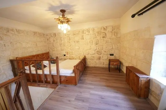 Dara,Avlu Manzaralı,Klimalı